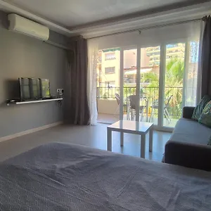 https://studio-in-city.es-andalucia.com